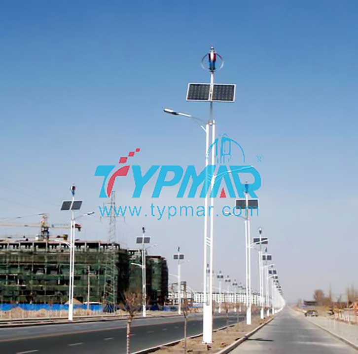 甘肅玉門關(guān)風光互補路燈工程 風力發(fā)電機