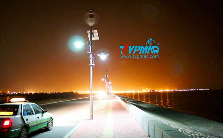 遼寧營口風(fēng)光互補路燈工程 夜景